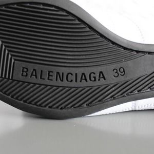 balenciaga zen quilted bicolor trainer sneakers